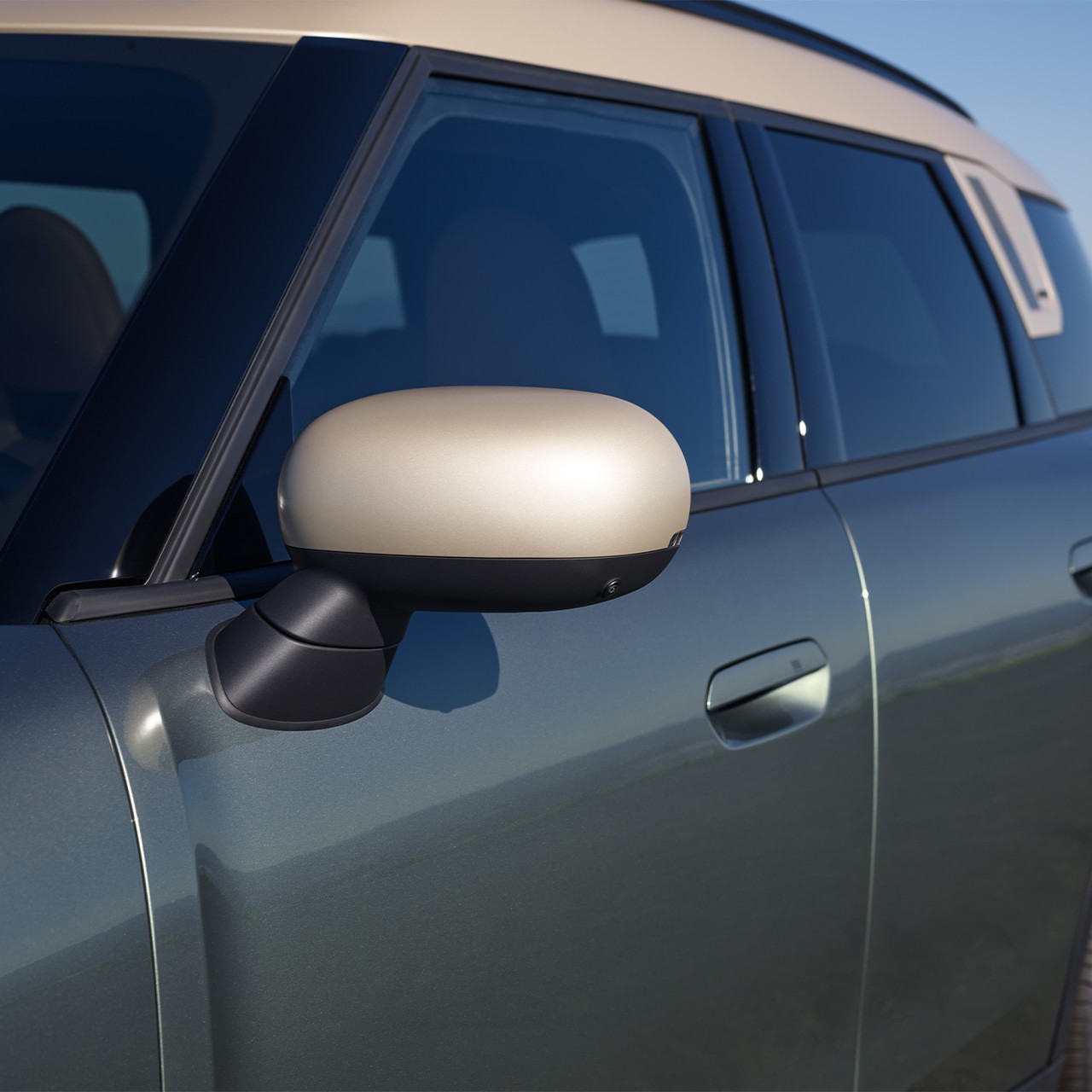 MINI Countryman – mosaik – exteriör